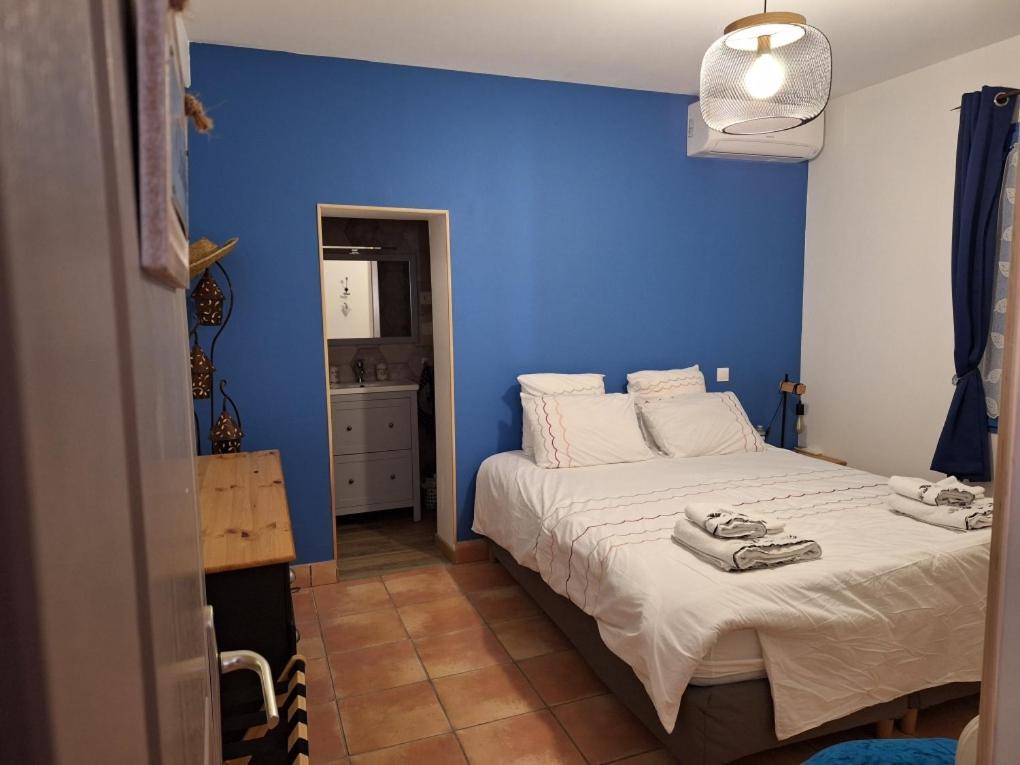Ferienwohnung La Halte Des Cedres Saint-Sulpice  Exterior foto